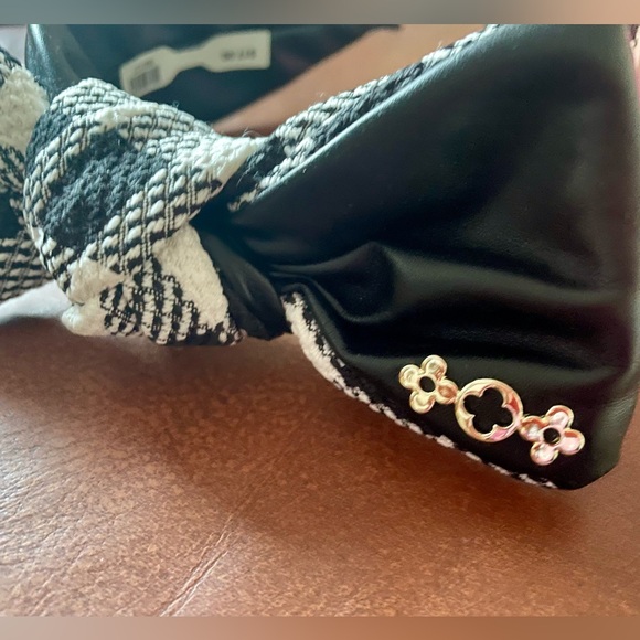 BNWT!Fashion headband,black faux leather,offwhite check tweed small gold clovers - Picture 7 of 16